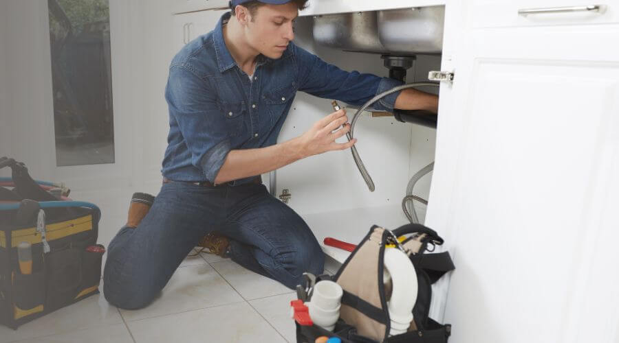 Professional tankless water heater installation in Lesterville, MO